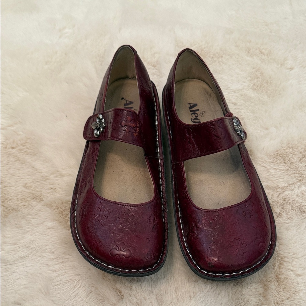Alegria Paloma Embossed Etched Deep Red Wine Mary Jane Shoes